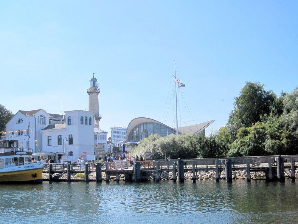 Elbotel Rostock By Centro Exterior photo
