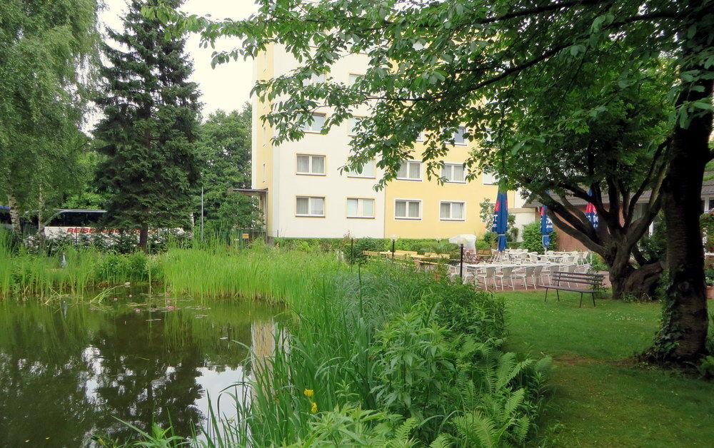 Elbotel Rostock By Centro Exterior photo