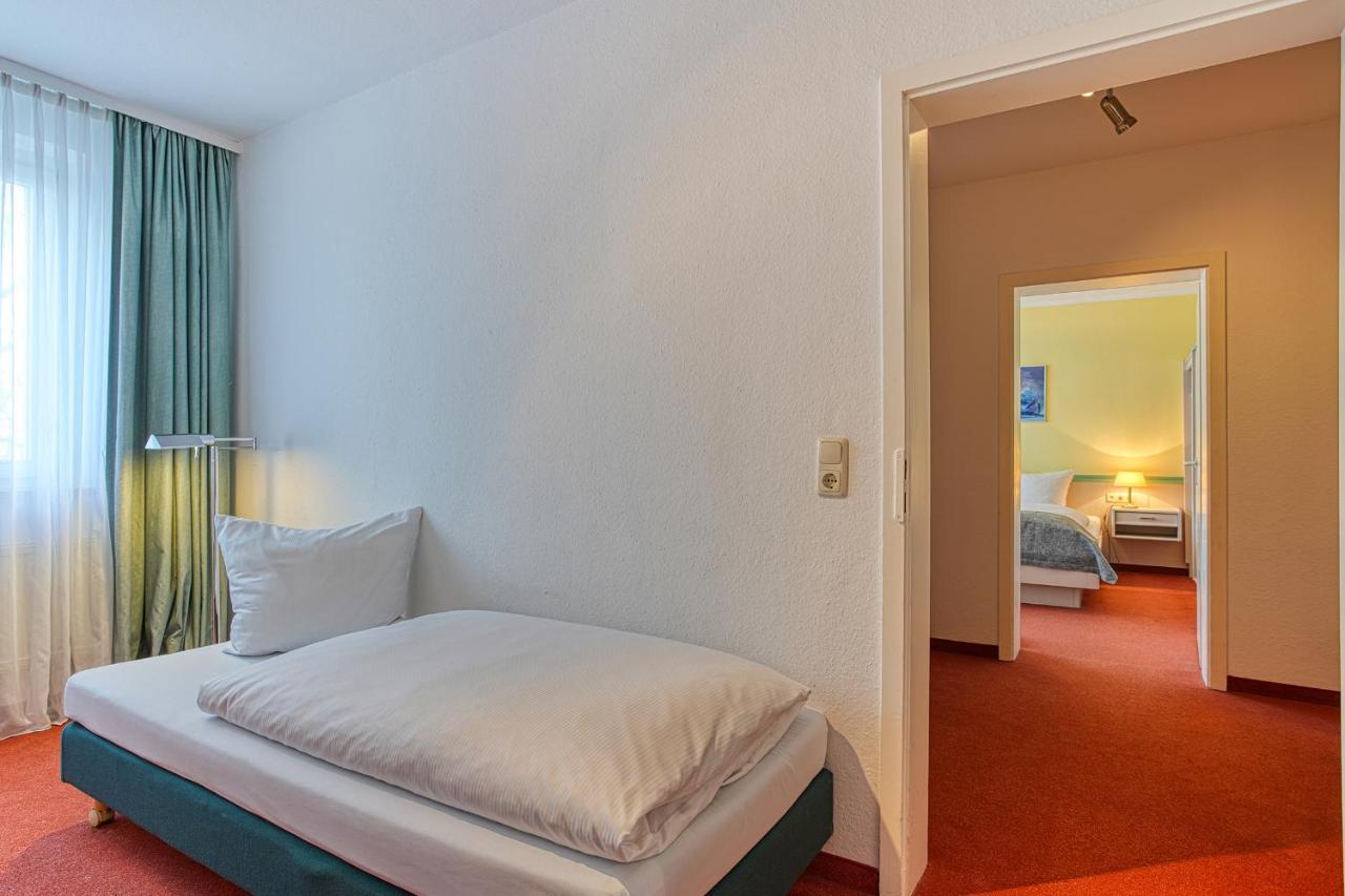 Elbotel Rostock By Centro Exterior photo